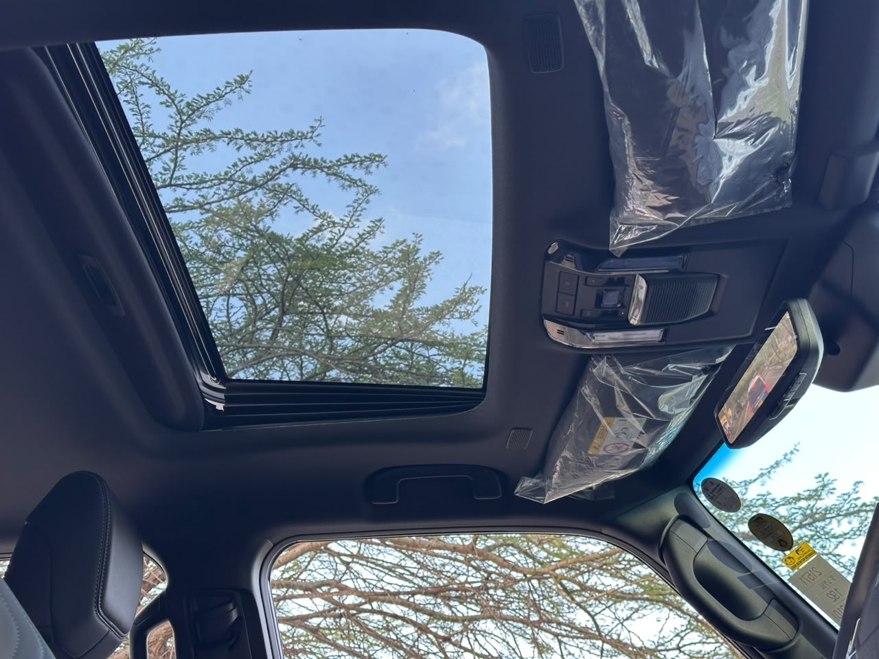 Land Cruiser Prado thumbnail 6